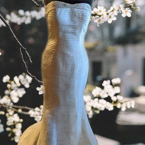 Kitty Chen Mermaid tufted Wedding Gown, Size 10